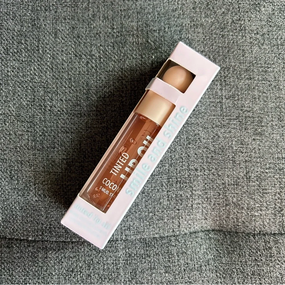 SMILE & SHINE Coconut Tinted Lip Oil, Sheer Tan, 0.17 fl oz
